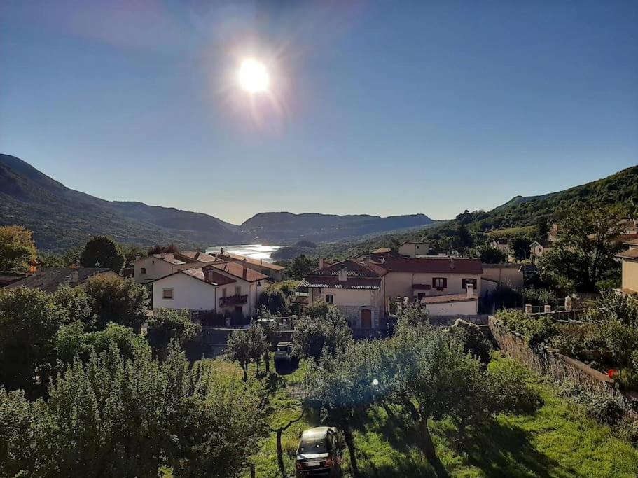 Casa Con Vista Lago, Civitella Alfedena Exteriör bild